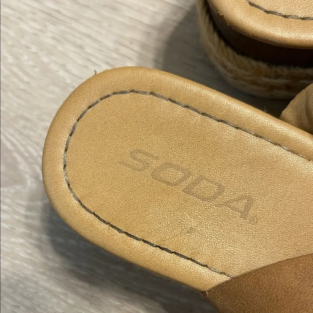 Soda women platform